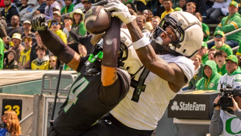 64. Malik Benson - Oregon Ducks