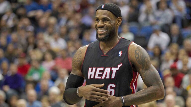 4) LeBron James Joins Miami, Sparks Big Three
