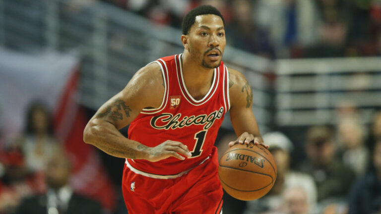 6) Bulls Land Hometown Derrick Rose