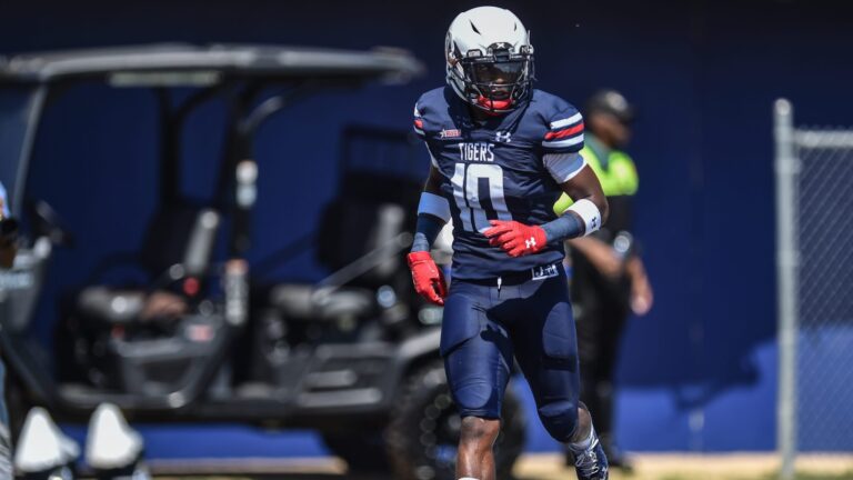 33) WR Willie Gaines, Murray State