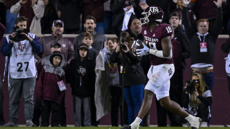 33) Donovan Green, LSU
