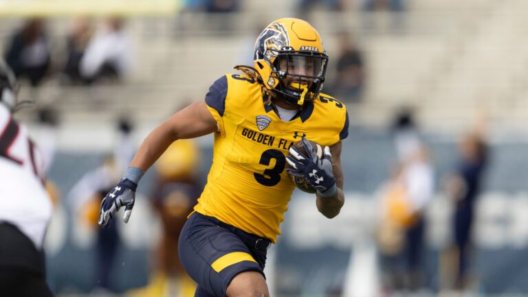 40) RB Ky Thomas, Kent State