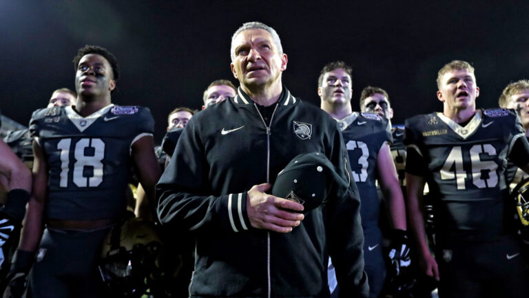 26. Army Black Knights