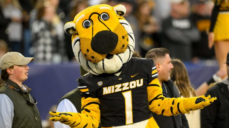 25. Missouri Tigers