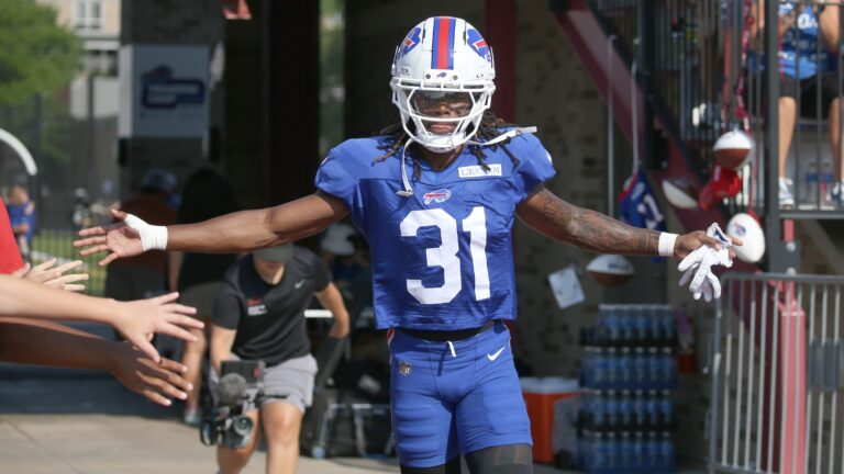 10. CB Maxwell Hairston
