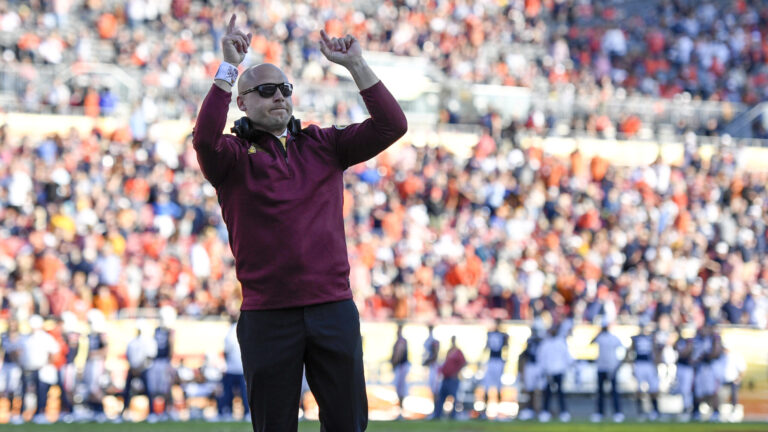 11) Minnesota Golden Gophers