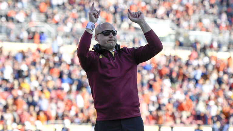 11) Minnesota Golden Gophers