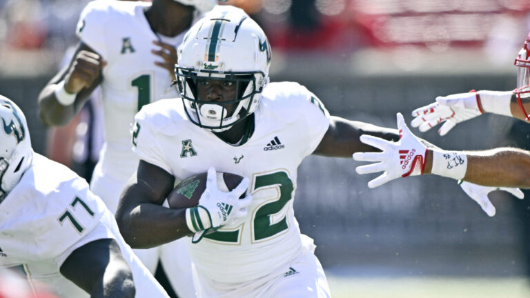 25. K'Wan Powell, RB