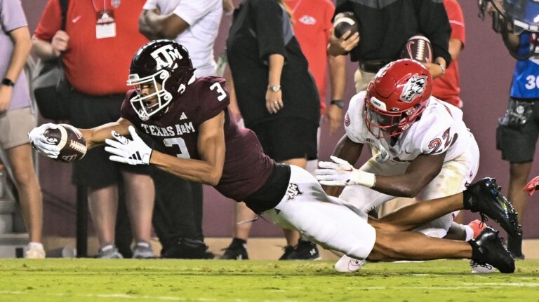 27) Noah Thomas, Wide Reciever