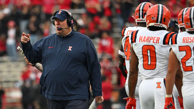 4) Illinois Fighting Illini