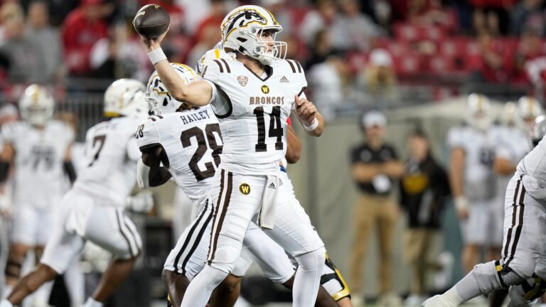 122. Broc Lowry - Western Michigan Broncos