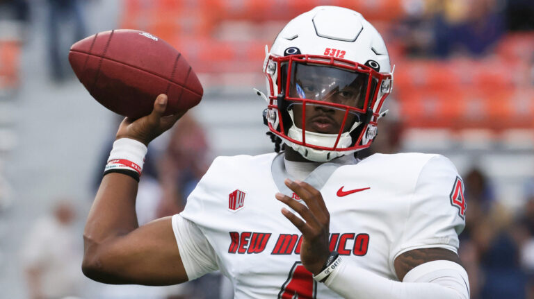 23. Devon Dampier