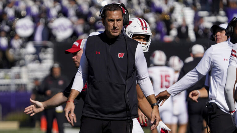 1) Wisconsin Badgers