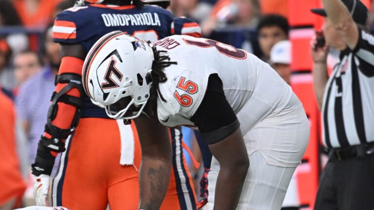 19) Xavier Chaplin, Offensive Tackle