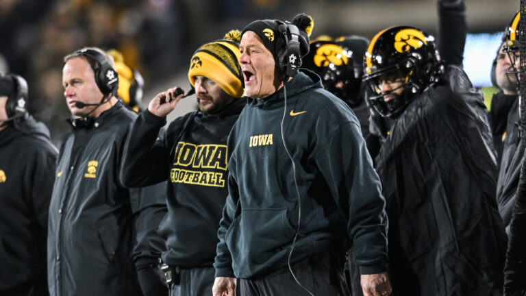 7) Iowa Hawkeyes