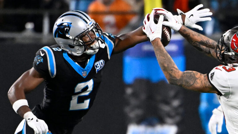 157. Mike Jackson, CB