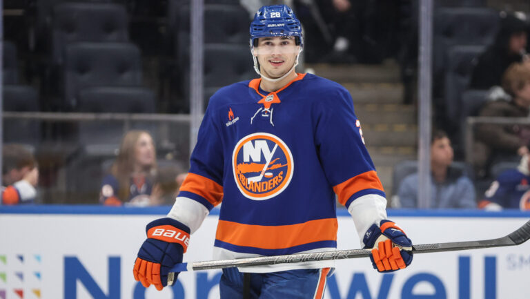 14. Alexander Romanov, Defense, New York Islanders