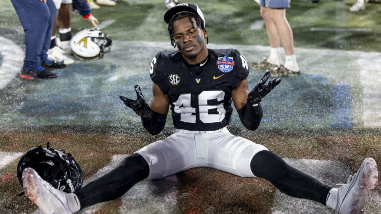 48. Vanderbilt Commodores