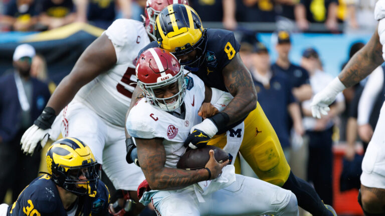 20. Derrick Moore - Michigan Wolverines