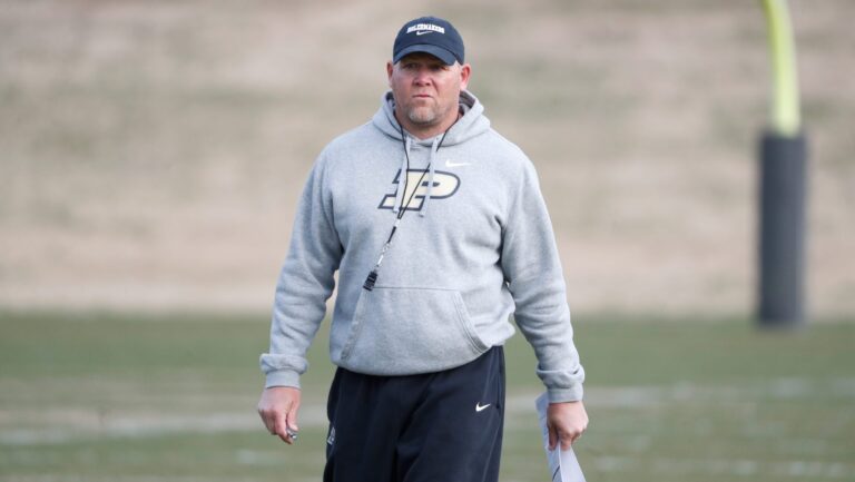 T-14) Purdue Boilermakers