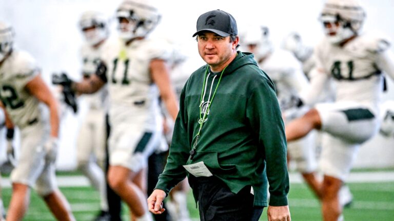 15) Michigan State Spartans