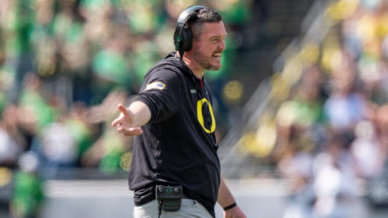 18) Oregon Ducks