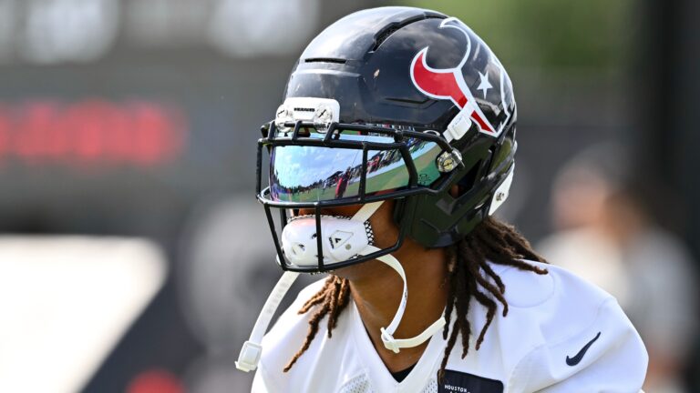 2. Derek Stingley Jr.