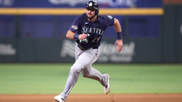 Cal Raleigh: Big Dumper, Big Numbers