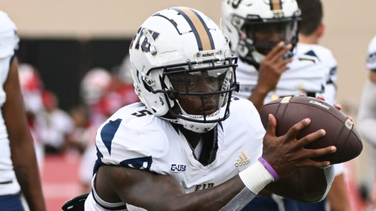 135. Kejon Owens - FIU Panthers