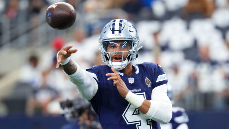 10) Dak Prescott, Dallas Cowboys