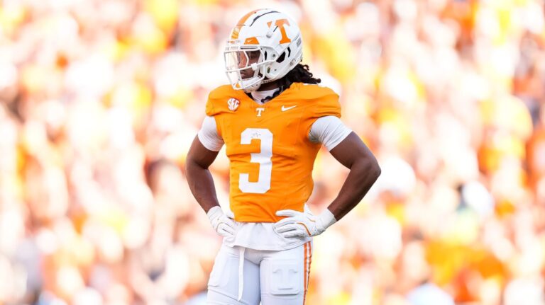 24) Tennessee Volunteers