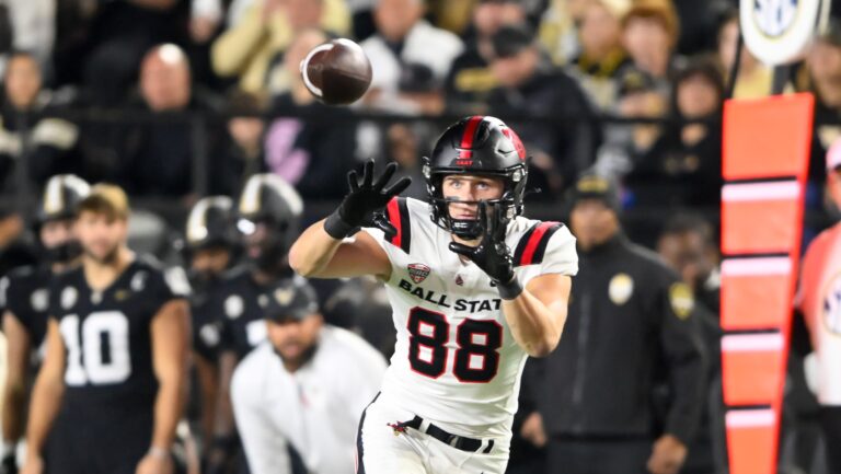 37) Tanner Koziol, Tight End