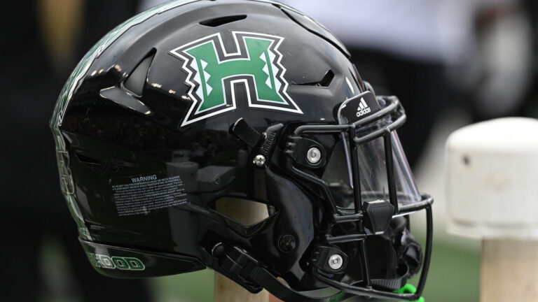 29. Jackie Johnson III - Hawaii Rainbow Warriors