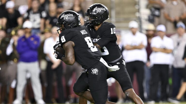 T-21) Texas A&M Aggies