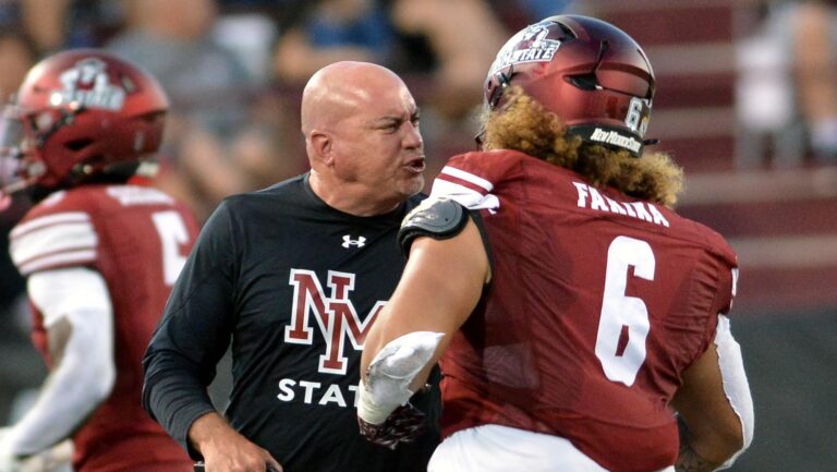 68) DL Naki Fahina, New Mexico State