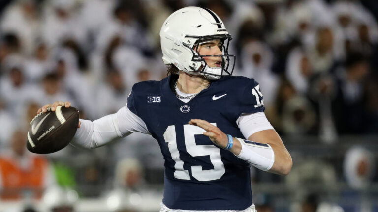 2) Penn State Nittany Lions