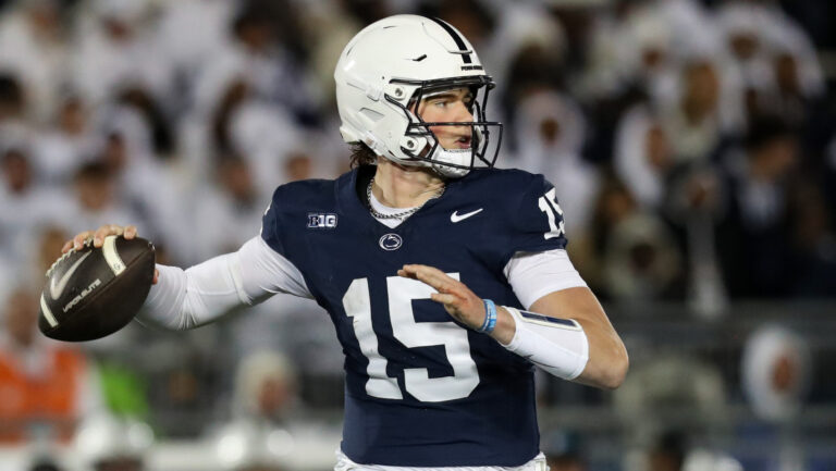 4) Penn State Nittany Lions