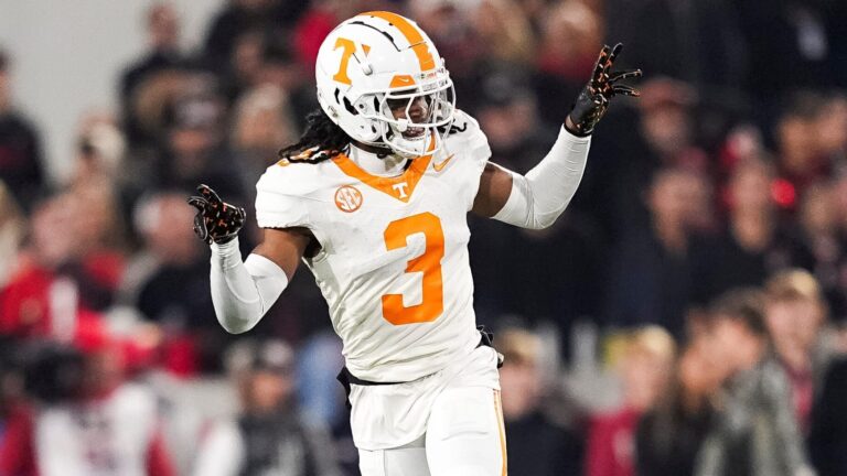 18) Tennessee Volunteers