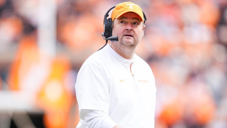 18) Tennessee Volunteers