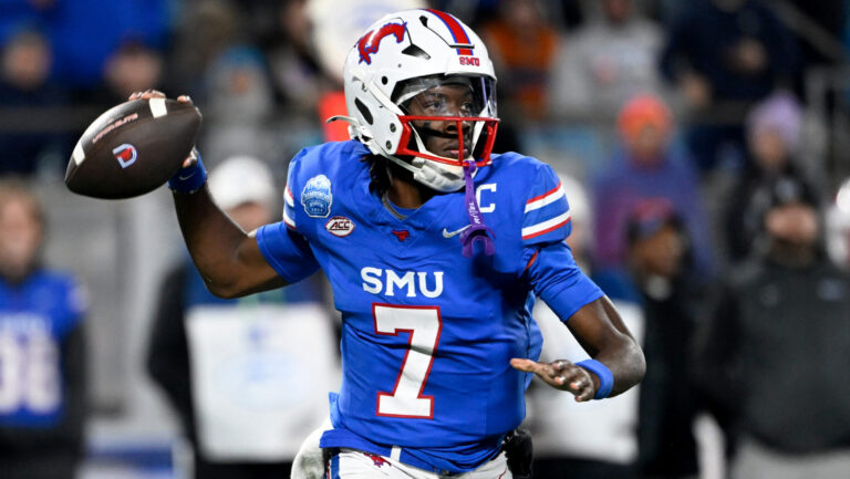 16) SMU Mustangs