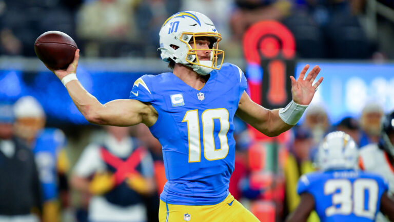 9) Justin Herbert, Los Angeles Chargers