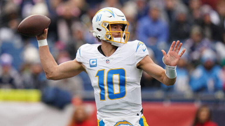 14) Justin Herbert, Los Angeles Clippers