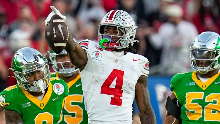 3) Ohio State Buckeyes