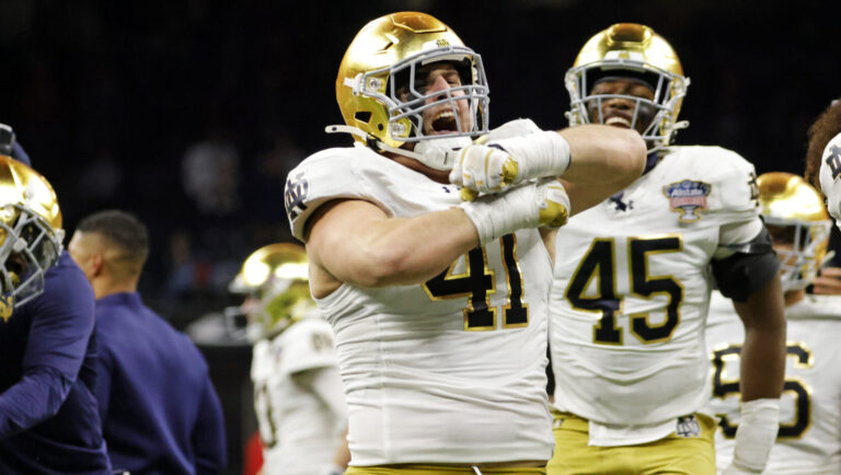 31. Donovan Hinish - Notre Dame Fighting Irish