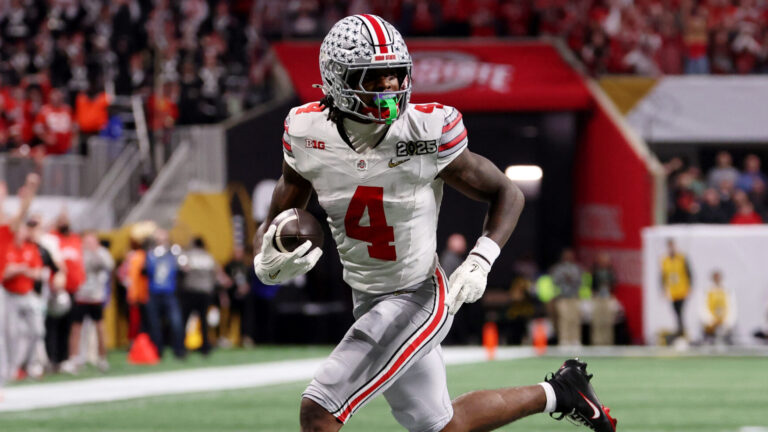 2) Ohio State Buckeyes