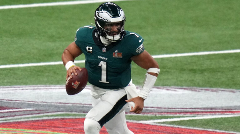 4. Jalen Hurts vs. Dallas