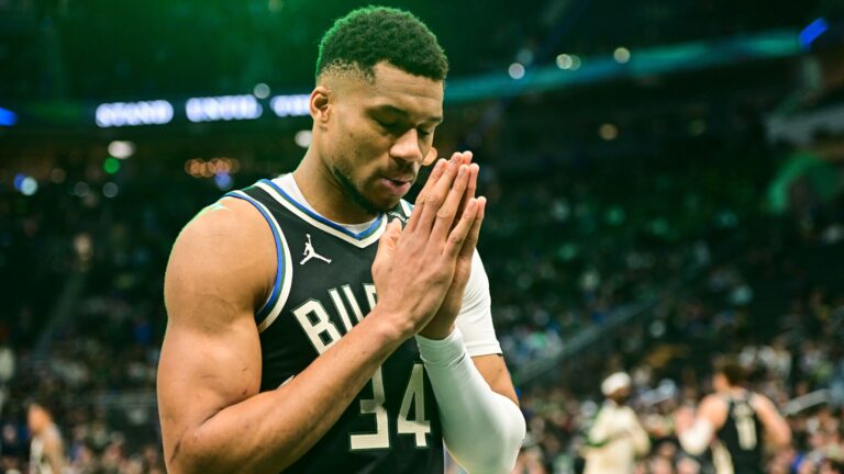 3. Giannis Antetokounmpo