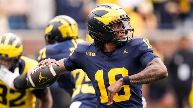 10) Michigan Wolverines