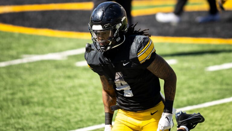 143. Jaziun Patterson - Iowa Hawkeyes