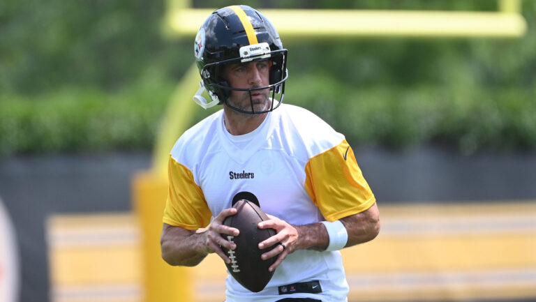 6) AFC 5 Seed: Pittsburgh Steelers